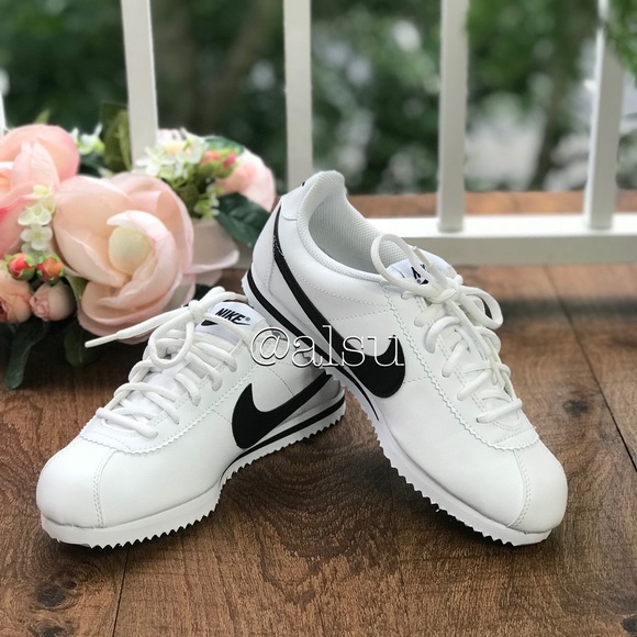 Nike Cortez GS b/White WMNS - Picture 4 of 8